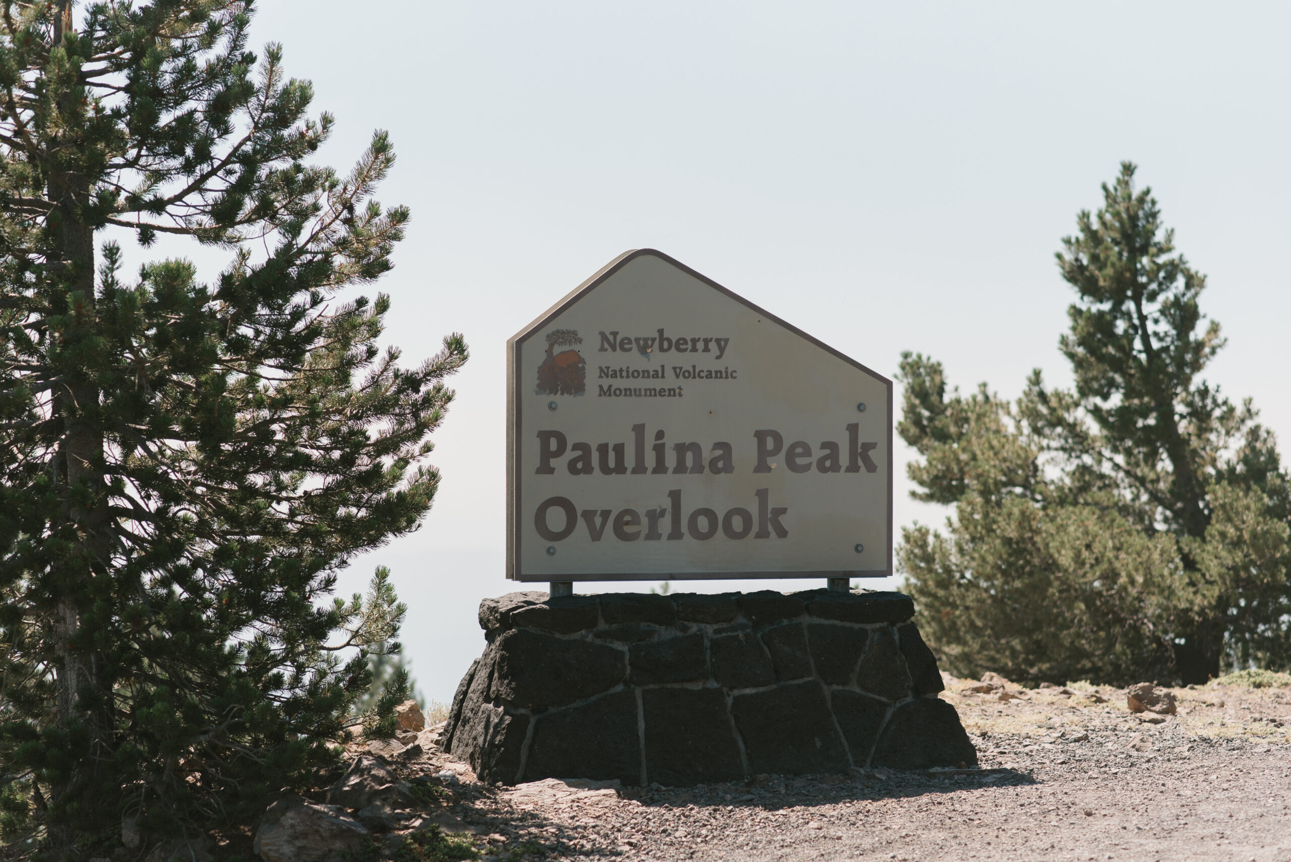 paulina peak overlook sign