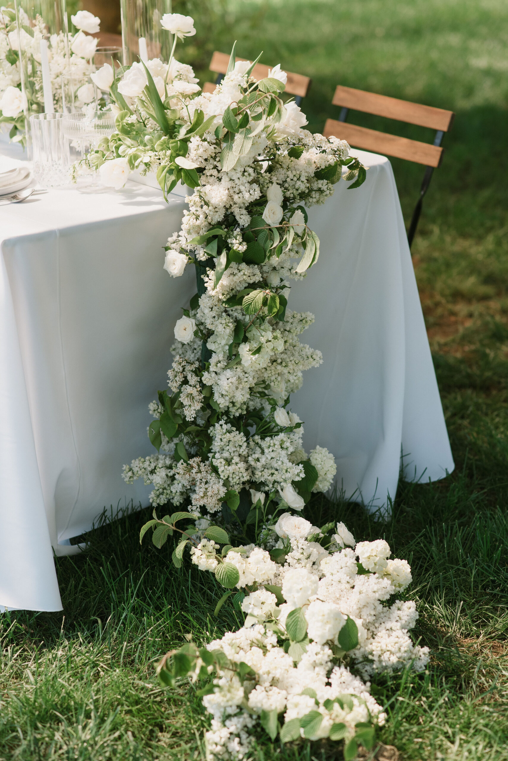 reception table florals 