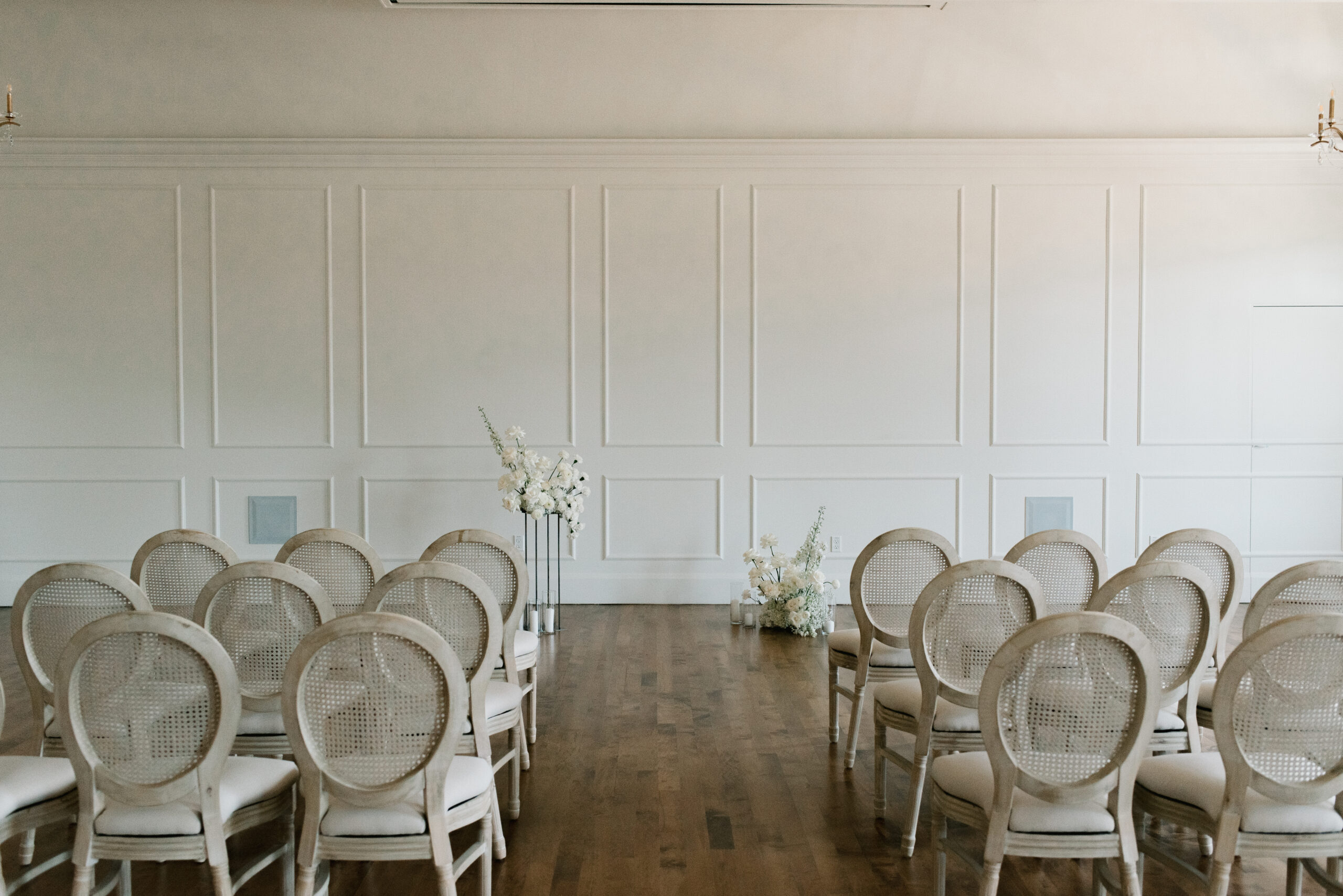 editorial micro wedding in oregon ceremony aisle and altar
