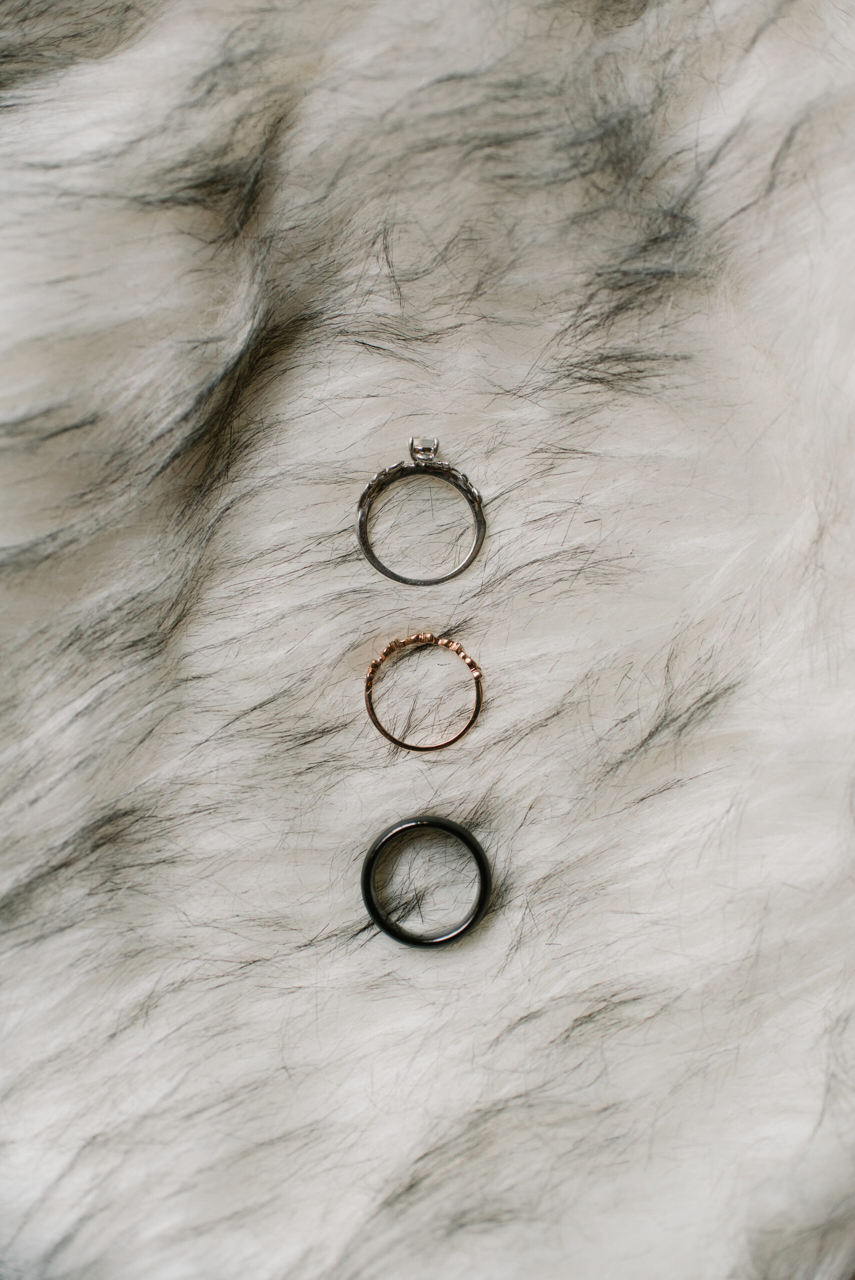 wedding rings on a fur coat 