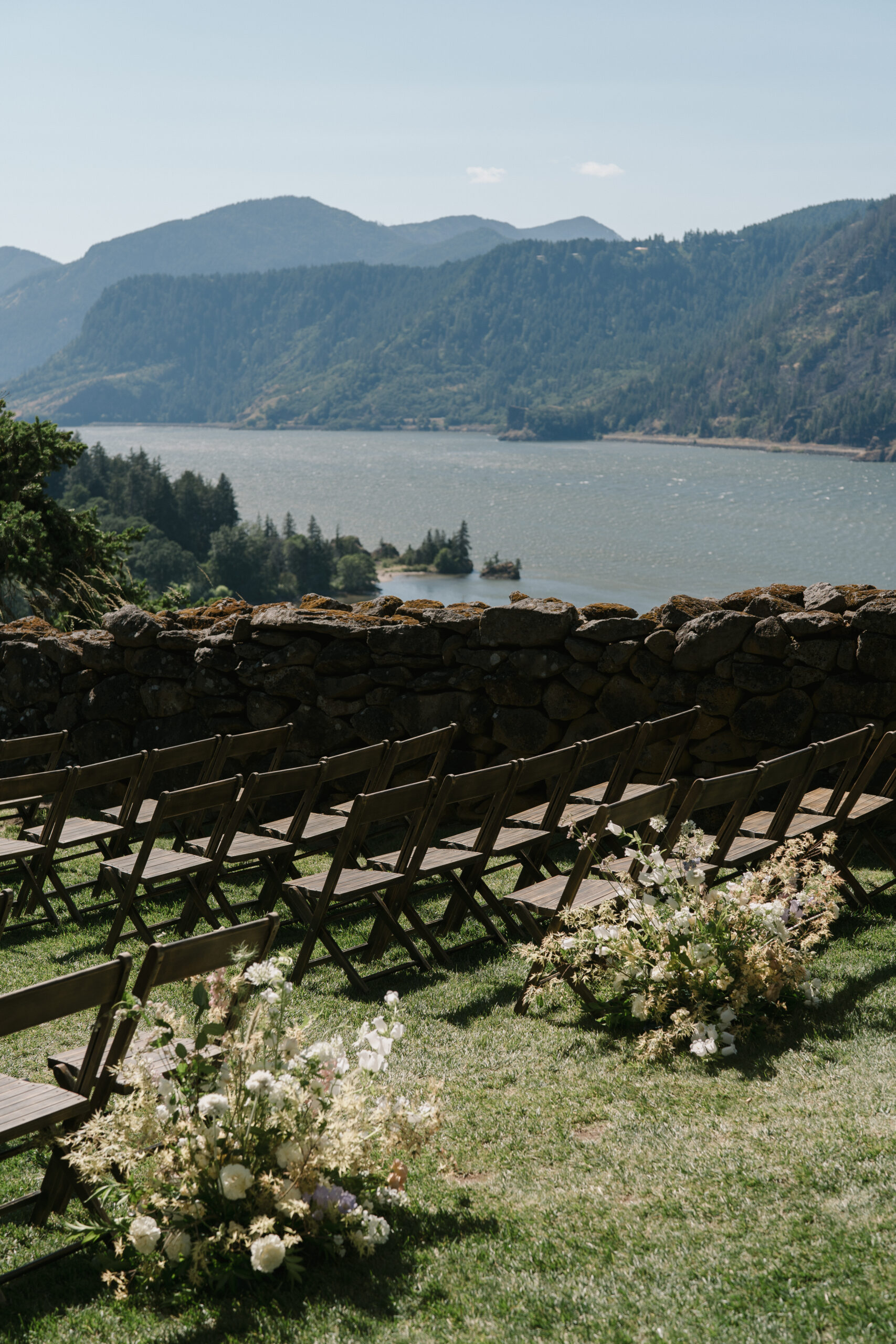 ceremony overlooking the columbia river gorge at the griffin house