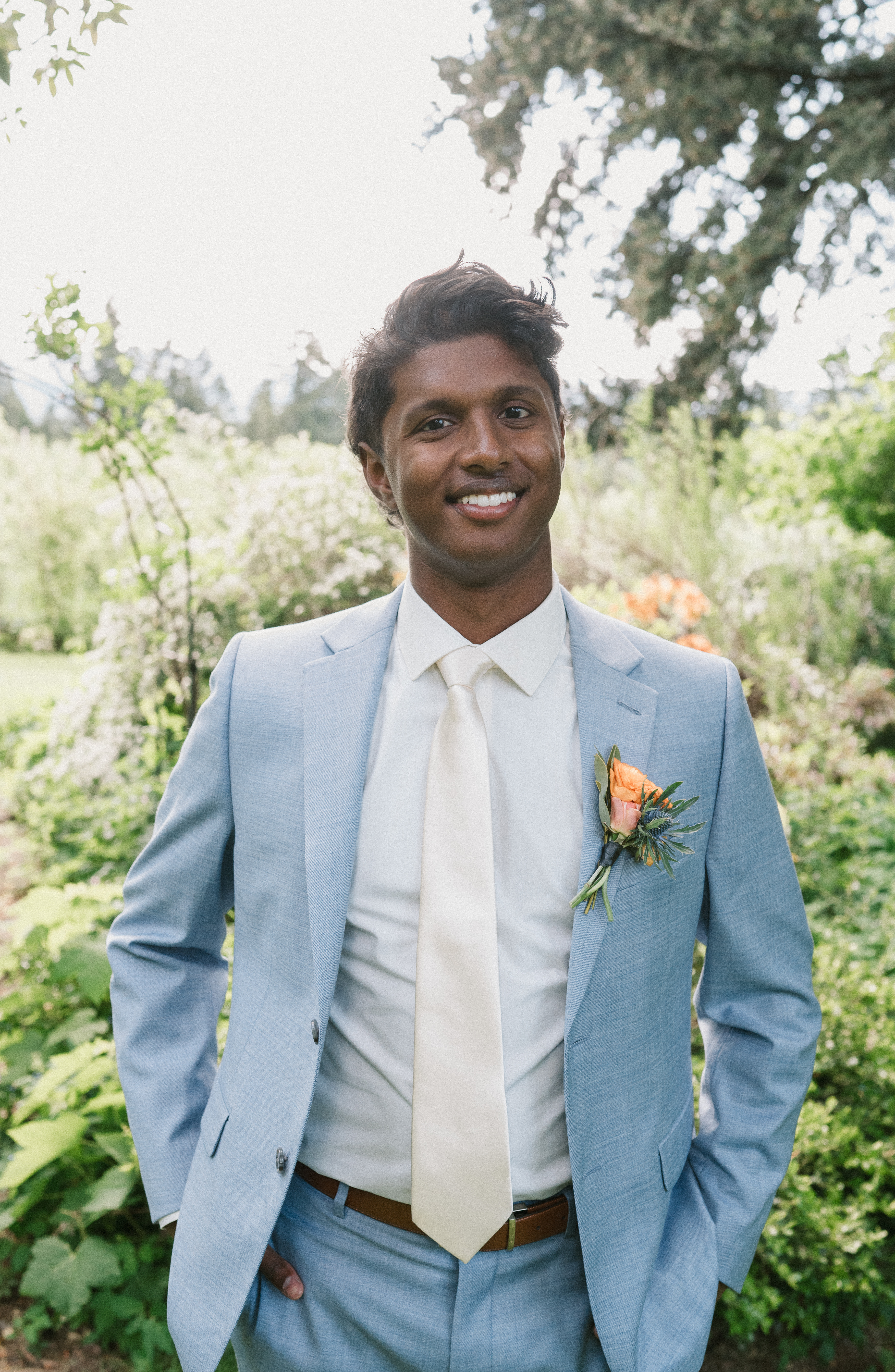 portrait of groom at mt hood organic farms wedding