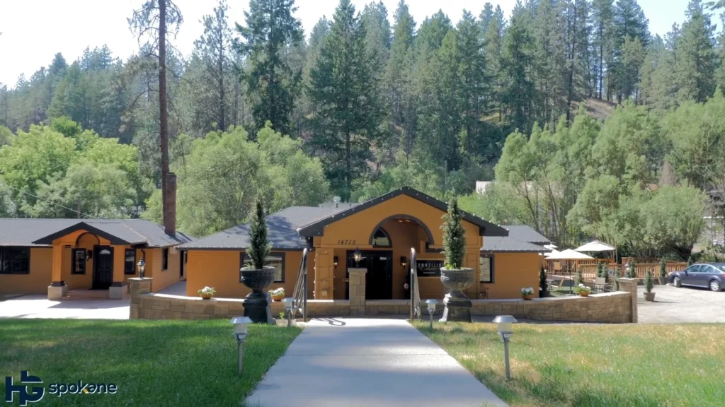 Outside view of the Commellini Estate wedding venue